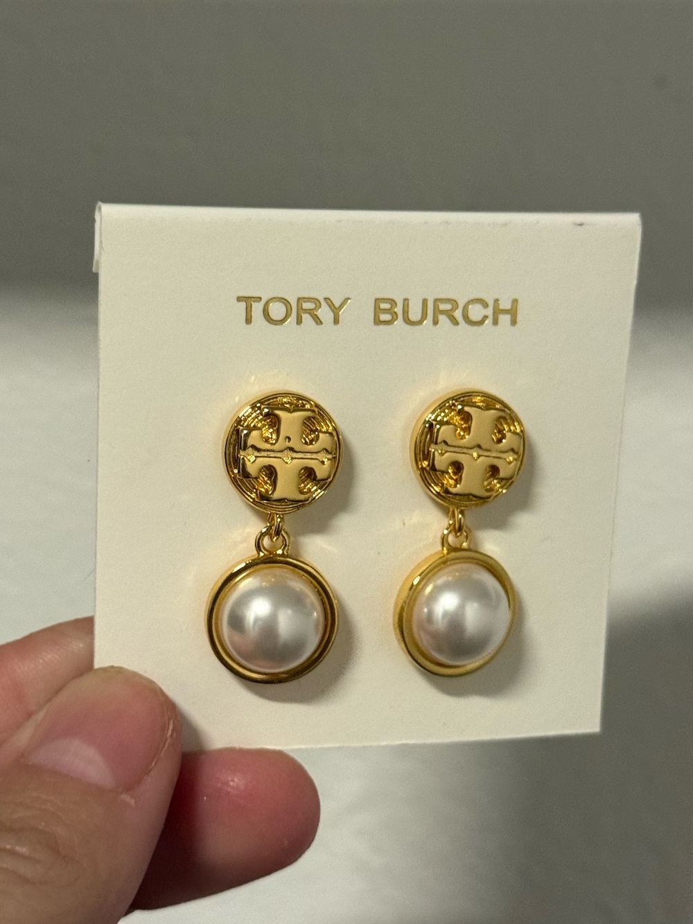 NWT Tory burch Elegant Gold and Pearl Drop Earrings - Picture 2 of 7